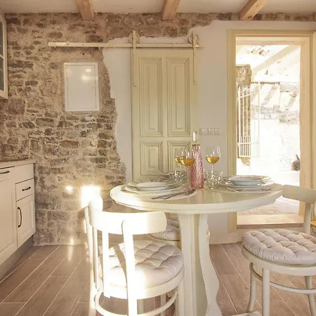 Villa Vila Adora Motovun